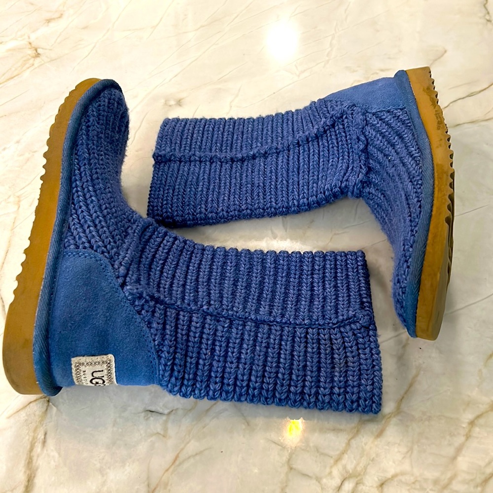 Womens UGG Blue Knit Boots